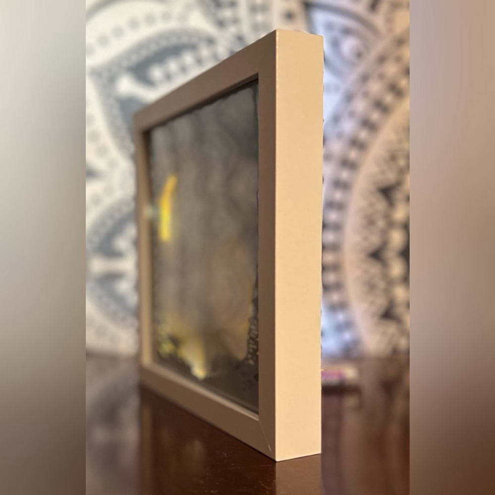 Handcrafted - 8”‎ x 8” Alice in Wonderland Shadow Box - Light Up - Unique Gift - Picture 9 of 11